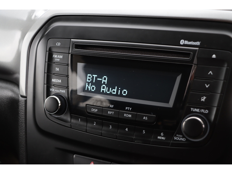 Suzuki 1.0 BOOSTERJET SZ4 SUV 5DR PETROL MANUAL BLUETOOTH CD PLAYER STEREO USB INPUT JUST 2 OWNERS SAME OWNER FOR 4 YEARS ONLY 53000 MILES SH NO ULEZ CHARGE 72-74 Mitcham Road