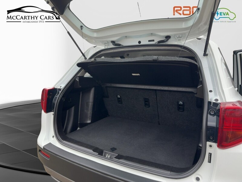 Suzuki 1.0 BOOSTERJET SZ4 SUV 5DR PETROL MANUAL BLUETOOTH CD PLAYER STEREO USB INPUT JUST 2 OWNERS SAME OWNER FOR 4 YEARS ONLY 53000 MILES SH NO ULEZ CHARGE 72-74 Mitcham Road