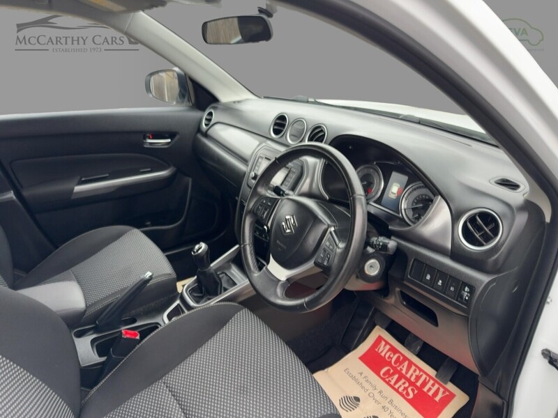 Suzuki 1.0 BOOSTERJET SZ4 SUV 5DR PETROL MANUAL BLUETOOTH CD PLAYER STEREO USB INPUT JUST 2 OWNERS SAME OWNER FOR 4 YEARS ONLY 53000 MILES SH NO ULEZ CHARGE 72-74 Mitcham Road