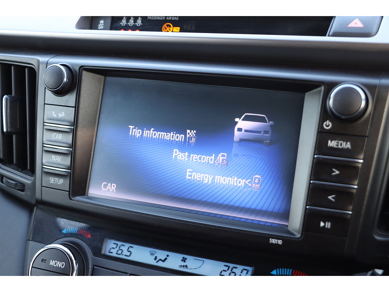 Toyota 2.5 VVT-H BUSINESS EDITION PLUS SUV 5DR PETROL HYBRID CVT AUTO SATNAV BLUETOOTH STEREO REAR CAMERA PARKING AIDS 74000 MILES FSH 10 SERVICES £35 TO TAX 72-74 Mitcham Road