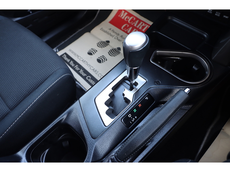 Toyota 2.5 VVT-H BUSINESS EDITION PLUS SUV 5DR PETROL HYBRID CVT AUTO SATNAV BLUETOOTH STEREO REAR CAMERA PARKING AIDS 74000 MILES FSH 10 SERVICES £35 TO TAX 72-74 Mitcham Road