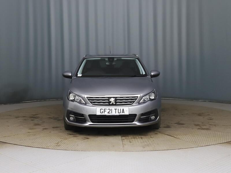 Peugeot 1.2 PureTech GPF Allure Estate 5dr Petrol EAT Euro 6 (s/s) (130 ps) 72-74 Mitcham Road