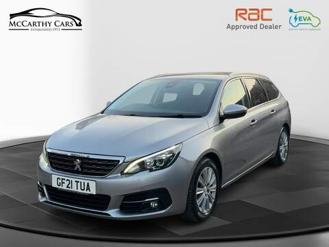 Peugeot 1.2 PURETECH GPF ALLURE ESTATE 5DR PETROL EAT AUTO SATNAV BLUETOOTH DAB RADIO APPLE CARPLAY PARKING AIDS JUST 2 OWNERS ONLY 47000 MILES FSH 4 SERVICES