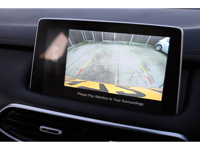 MG 1.5 T-GDI EXCLUSIVE SUV 5DR PETROL DCT AUTO SUNROOF HEATED SEATS SAT NAV BLUETOOTH APPLE CARPLAY REAR CAMERA PARKING AIDS JUST 1 OWNER 61000 MILES SH 72-74 Mitcham Road