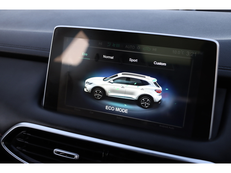 MG 1.5 T-GDI EXCLUSIVE SUV 5DR PETROL DCT AUTO SUNROOF HEATED SEATS SAT NAV BLUETOOTH APPLE CARPLAY REAR CAMERA PARKING AIDS JUST 1 OWNER 61000 MILES SH 72-74 Mitcham Road