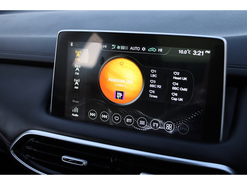 MG 1.5 T-GDI EXCLUSIVE SUV 5DR PETROL DCT AUTO SUNROOF HEATED SEATS SAT NAV BLUETOOTH APPLE CARPLAY REAR CAMERA PARKING AIDS JUST 1 OWNER 61000 MILES SH 72-74 Mitcham Road