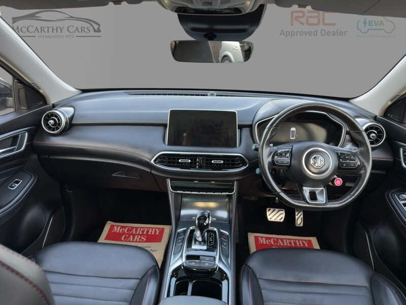 MG 1.5 T-GDI EXCLUSIVE SUV 5DR PETROL DCT AUTO SUNROOF HEATED SEATS SAT NAV BLUETOOTH APPLE CARPLAY REAR CAMERA PARKING AIDS JUST 1 OWNER 61000 MILES SH 72-74 Mitcham Road