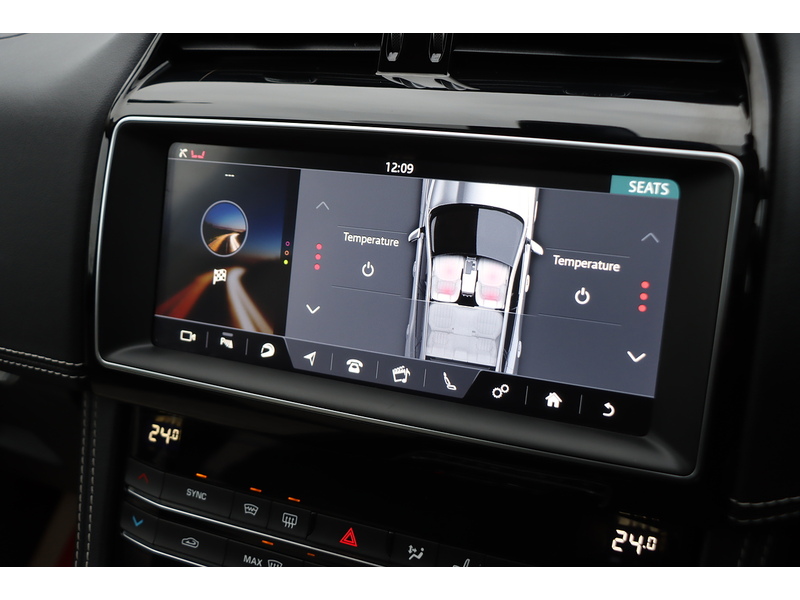 Jaguar 2.0 P300 R-SPORT SUV 5DR PETROL AWD AUTO PAN ROOF HEATED SEATS SAT NAV BLUETOOTH APPLE CARPLAY REAR & 360 CAMERA PARKING AIDS 2 OWNERS 34000 MILES FSH 72-74 Mitcham Road