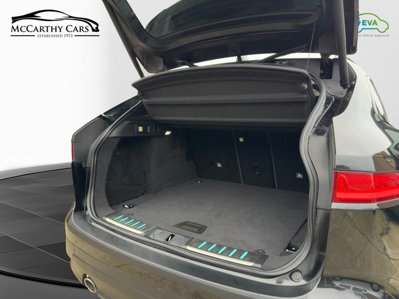 Jaguar 2.0 P300 R-SPORT SUV 5DR PETROL AWD AUTO PAN ROOF HEATED SEATS SAT NAV BLUETOOTH APPLE CARPLAY REAR & 360 CAMERA PARKING AIDS 2 OWNERS 34000 MILES FSH 72-74 Mitcham Road