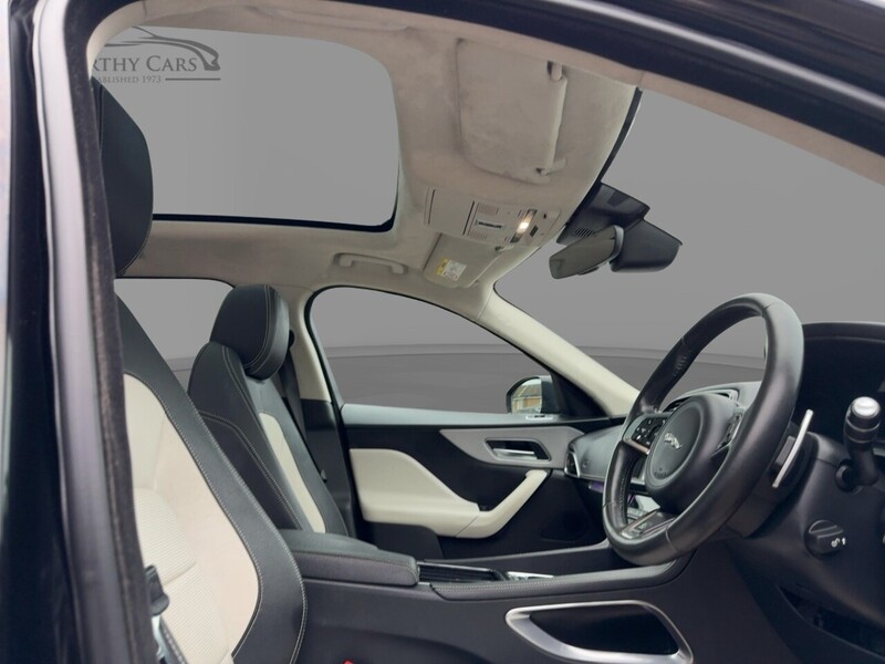 Jaguar 2.0 P300 R-SPORT SUV 5DR PETROL AWD AUTO PAN ROOF HEATED SEATS SAT NAV BLUETOOTH APPLE CARPLAY REAR & 360 CAMERA PARKING AIDS 2 OWNERS 34000 MILES FSH 72-74 Mitcham Road