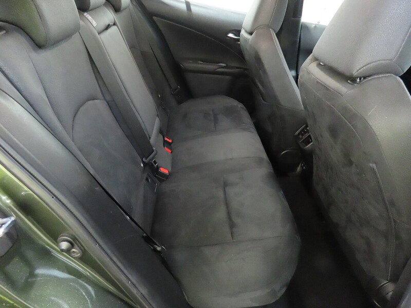 Lexus 250H 2.0 SUV 5DR PETROL HYBRID E-CVT AUTO SAT NAV BLUETOOTH DAB STEREO APPLE CARPLAY REAR CAMERA JUST 2 OWNERS ONLY 59000 MILES SH NO ULEZ CHARGE 72-74 Mitcham Road