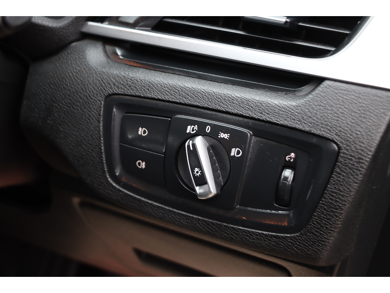 BMW 2.0 20I XLINE SUV 5DR PETROL XDRIVE AUTO HEATED SEATS SAT NAV BLUETOOTH DAB STEREO CD PLAYER PARKING AIDS JUST 2 OWNERS 59000 MILES FSH NO ULEZ CHARGE 72-74 Mitcham Road