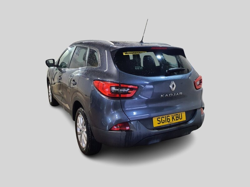 Renault 1.2 TCe Dynamique Nav SUV 5dr Petrol Manual Euro 6 (s/s) (130 ps) 72-74 Mitcham Road