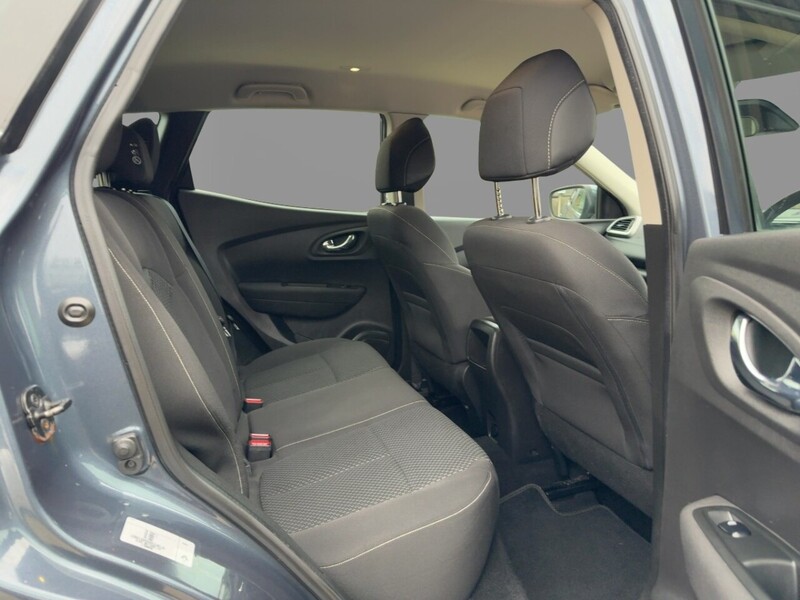 Renault 1.2 TCE DYNAMIQUE NAV SUV 5DR PETROL MANUAL SAT NAV BLUETOOTH STEREO APPLE CARPLAY JUST 2 OWNERS SAME OWNER FOR 6 YEARS 66000 MILES SH NO ULEZ CHARGE 72-74 Mitcham Road