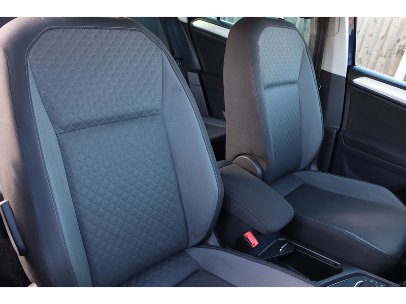 Volkswagen 1.5 TSI EVO MATCH SUV 5DR PETROL DSG AUTO SAT NAV BLUETOOTH DAB STEREO REAR CAMERA PARKING AIDS 1 OWNER FROM NEW ONLY 53000 MILES FSH NO ULEZ CHARGE 72-74 Mitcham Road