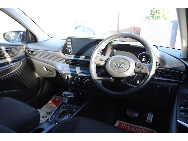 Hyundai 1.0 T-GDI MHEV SE CONNECT SUV 5DR PETROL HYBRID DCT AUTO SAT NAV DAB STEREO APPLE CARPLAY REAR CAMERA PARKING AIDS JUST 1 OWNER ONLY 22000 MILES FSH 72-74 Mitcham Road