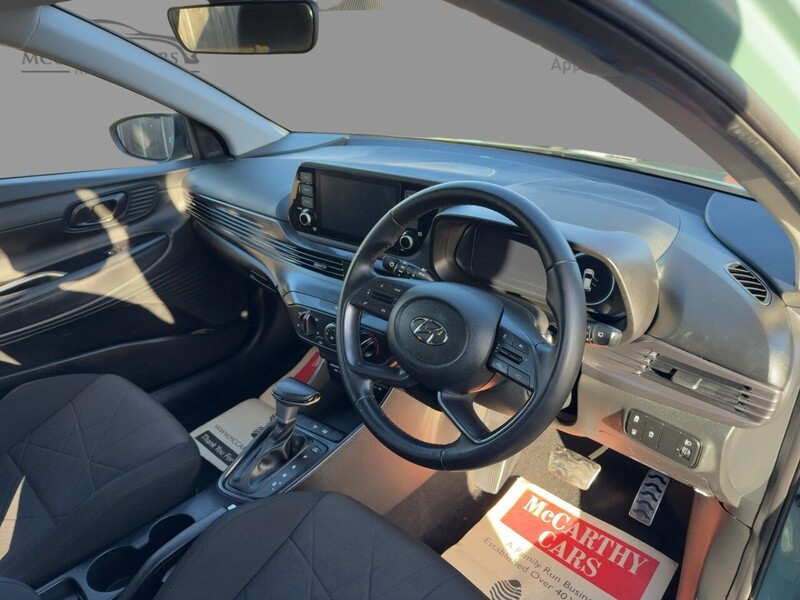 Hyundai 1.0 T-GDI MHEV SE CONNECT SUV 5DR PETROL HYBRID DCT AUTO SAT NAV DAB STEREO APPLE CARPLAY REAR CAMERA PARKING AIDS JUST 1 OWNER ONLY 22000 MILES FSH 72-74 Mitcham Road