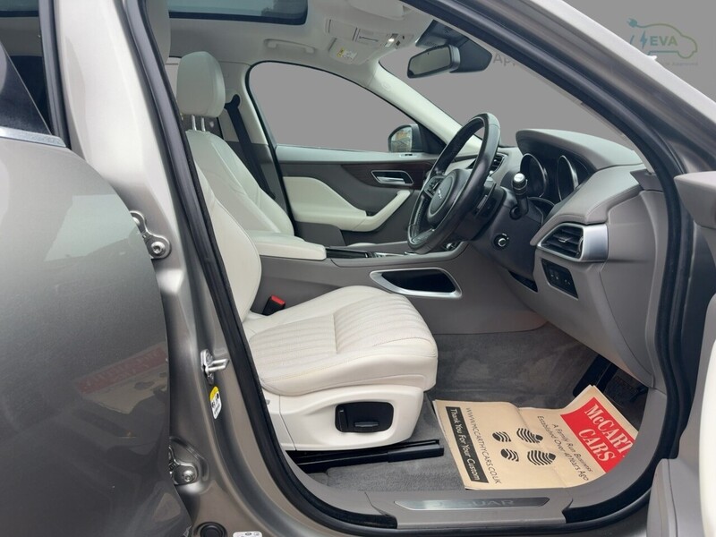 Jaguar 2.0 P250I PORTFOLIO SUV 5DR PETROL AWD AUTO PAN ROOF HEATED SEATS SATNAV BLUETOOTH STEREO REAR CAMERA PARKING AIDS 2 OWNERS 47000 MILES FSH 6 SERVICES 72-74 Mitcham Road