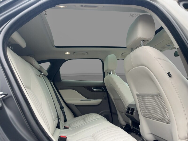 Jaguar 2.0 P250I PORTFOLIO SUV 5DR PETROL AWD AUTO PAN ROOF HEATED SEATS SATNAV BLUETOOTH STEREO REAR CAMERA PARKING AIDS 2 OWNERS 47000 MILES FSH 6 SERVICES 72-74 Mitcham Road