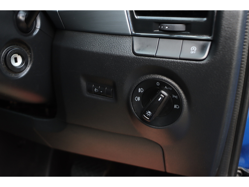 Skoda 1.0 TSI COLOUR EDITION HATCHBACK 5DR PETROL DSG AUTO SATNAV BLUETOOTH DAB RADIO APPLE CARPLAY PARKING AIDS 2 OWNERS ONLY 10000 MILES SH NO ULEZ CHARGE 72-74 Mitcham Road