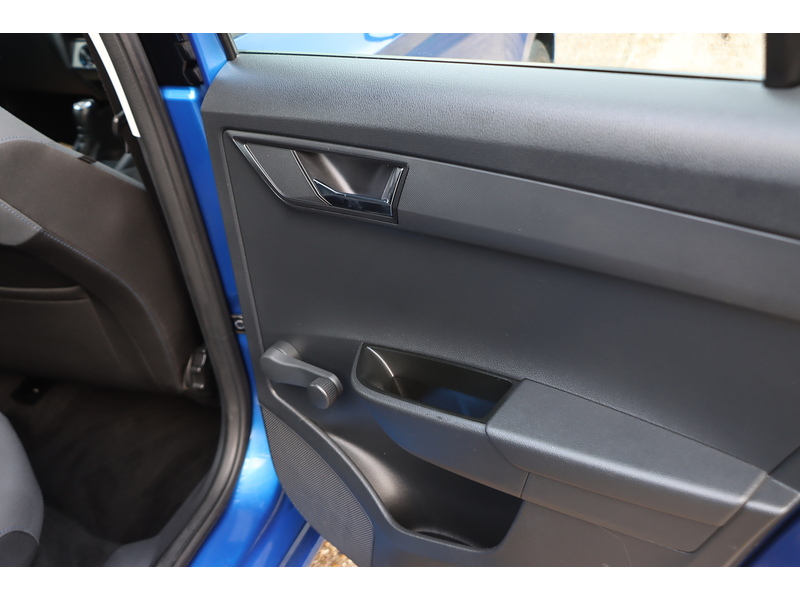 Skoda 1.0 TSI COLOUR EDITION HATCHBACK 5DR PETROL DSG AUTO SATNAV BLUETOOTH DAB RADIO APPLE CARPLAY PARKING AIDS 2 OWNERS ONLY 10000 MILES SH NO ULEZ CHARGE 72-74 Mitcham Road