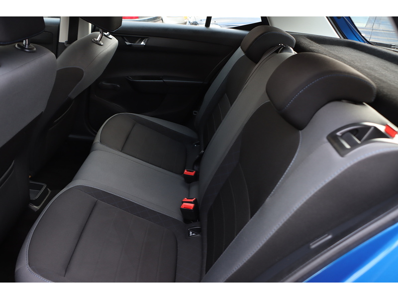 Skoda 1.0 TSI COLOUR EDITION HATCHBACK 5DR PETROL DSG AUTO SATNAV BLUETOOTH DAB RADIO APPLE CARPLAY PARKING AIDS 2 OWNERS ONLY 10000 MILES SH NO ULEZ CHARGE 72-74 Mitcham Road