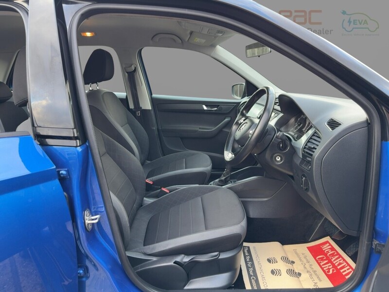 Skoda 1.0 TSI COLOUR EDITION HATCHBACK 5DR PETROL DSG AUTO SATNAV BLUETOOTH DAB RADIO APPLE CARPLAY PARKING AIDS 2 OWNERS ONLY 10000 MILES SH NO ULEZ CHARGE 72-74 Mitcham Road