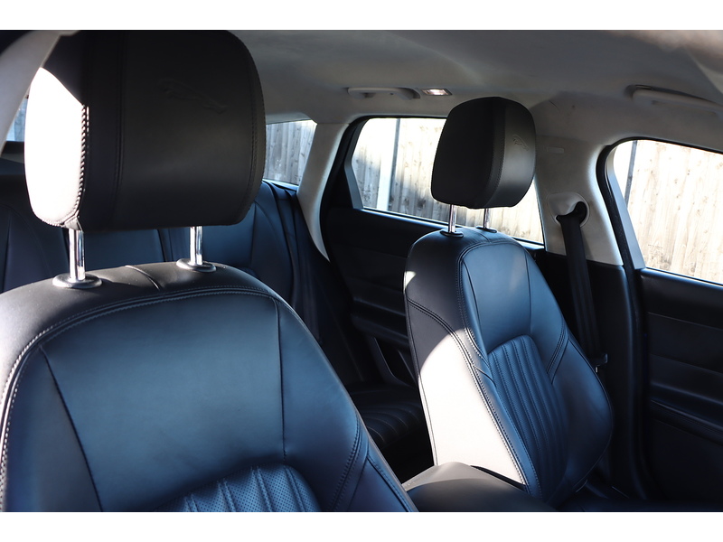 Jaguar 2.0I PORTFOLIO GPF SPORTBRAKE 5DR PETROL AUTO HEATED SEATS SATNAV BLUETOOTH DAB STEREO REAR CAMERA PARKING AIDS SAME OWNER FOR 3 YEARS 63000 MILES FSH 72-74 Mitcham Road