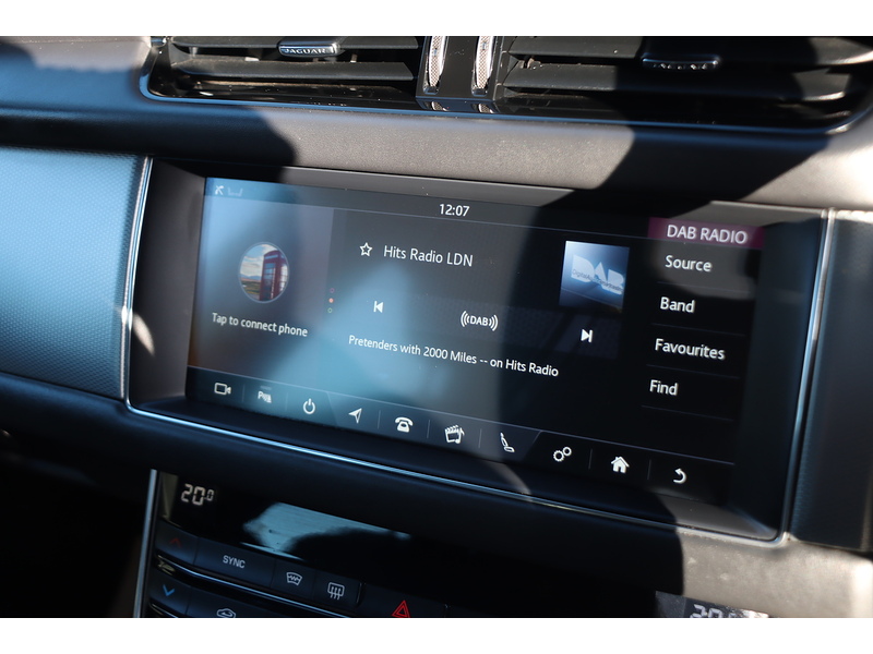 Jaguar 2.0I PORTFOLIO GPF SPORTBRAKE 5DR PETROL AUTO HEATED SEATS SATNAV BLUETOOTH DAB STEREO REAR CAMERA PARKING AIDS SAME OWNER FOR 3 YEARS 63000 MILES FSH 72-74 Mitcham Road