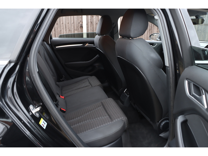 Audi 1.4 TFSI COD SPORT SPORTBACK 5DR PETROL S TRONIC AUTO SAT NAV BLUETOOTH DAB STEREO APPLE CARPLAY PARKING AIDS 2 OWNERS ONLY 24000 MILES FSH £35 TO TAX 72-74 Mitcham Road