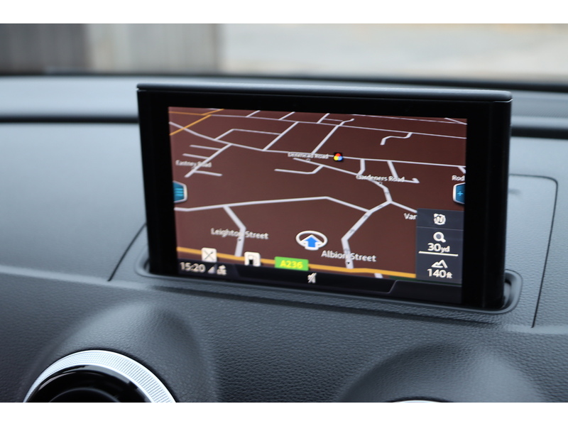 Audi 1.4 TFSI COD SPORT SPORTBACK 5DR PETROL S TRONIC AUTO SAT NAV BLUETOOTH DAB STEREO APPLE CARPLAY PARKING AIDS 2 OWNERS ONLY 24000 MILES FSH £35 TO TAX 72-74 Mitcham Road