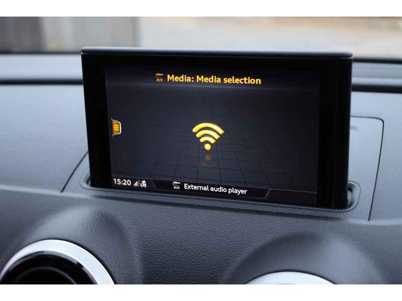 Audi 1.4 TFSI COD SPORT SPORTBACK 5DR PETROL S TRONIC AUTO SAT NAV BLUETOOTH DAB STEREO APPLE CARPLAY PARKING AIDS 2 OWNERS ONLY 24000 MILES FSH £35 TO TAX 72-74 Mitcham Road