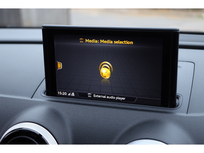 Audi 1.4 TFSI COD SPORT SPORTBACK 5DR PETROL S TRONIC AUTO SAT NAV BLUETOOTH DAB STEREO APPLE CARPLAY PARKING AIDS 2 OWNERS ONLY 24000 MILES FSH £35 TO TAX 72-74 Mitcham Road