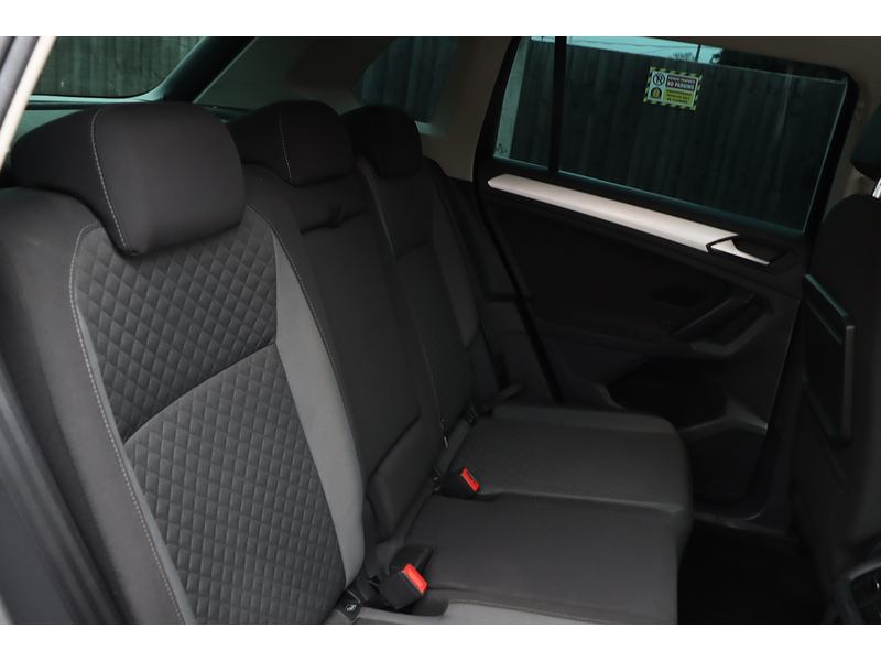 Volkswagen 1.5 TSI EVO MATCH SUV 5DR PETROL DSG AUTO SAT NAV BLUETOOTH DAB STEREO REAR CAMERA WITH PARKING AIDS JUST 2 OWNERS ONLY 62000 MILES FSH NO ULEZ CHARGE 72-74 Mitcham Road