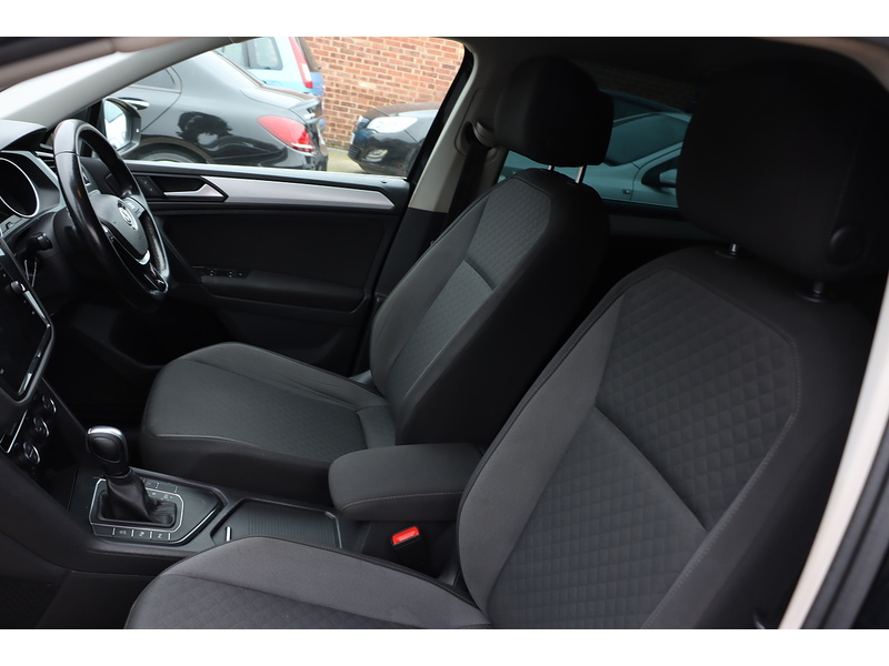 Volkswagen 1.5 TSI EVO MATCH SUV 5DR PETROL DSG AUTO SAT NAV BLUETOOTH DAB STEREO REAR CAMERA WITH PARKING AIDS JUST 2 OWNERS ONLY 62000 MILES FSH NO ULEZ CHARGE 72-74 Mitcham Road