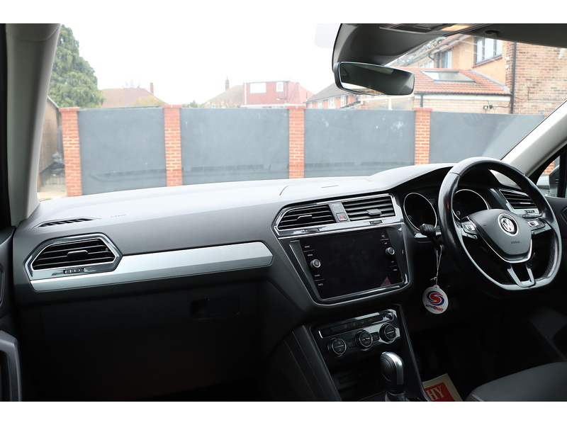 Volkswagen 1.5 TSI EVO MATCH SUV 5DR PETROL DSG AUTO SAT NAV BLUETOOTH DAB STEREO REAR CAMERA WITH PARKING AIDS JUST 2 OWNERS ONLY 62000 MILES FSH NO ULEZ CHARGE 72-74 Mitcham Road