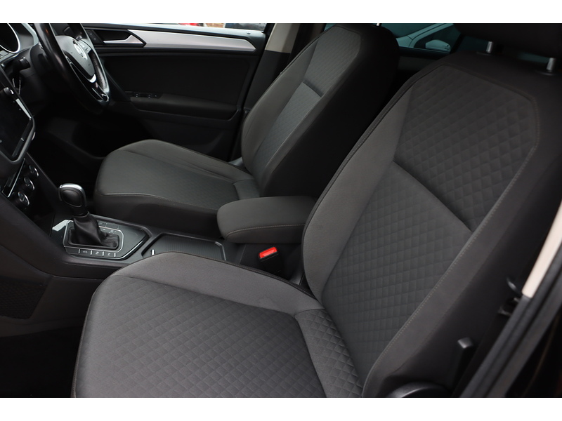 Volkswagen 1.5 TSI EVO MATCH SUV 5DR PETROL DSG AUTO SAT NAV BLUETOOTH DAB STEREO REAR CAMERA WITH PARKING AIDS JUST 2 OWNERS ONLY 62000 MILES FSH NO ULEZ CHARGE 72-74 Mitcham Road