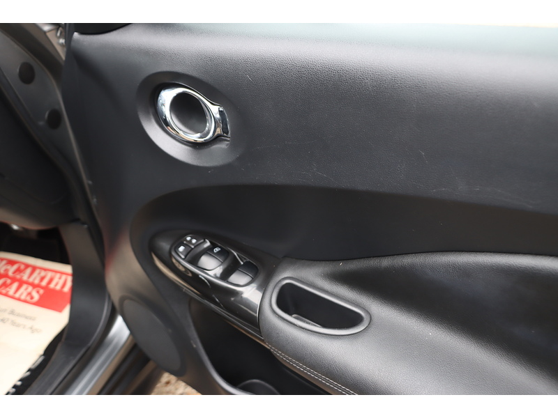 Nissan 1.6 BOSE PERSONAL EDITION SUV 5DR PETROL XTRON AUTO SAT NAV BLUETOOTH DAB STEREO CD PLAYER USB INPUT REAR CAMERA ONLY 20000 MILES SH NO ULEZ CHARGE 72-74 Mitcham Road