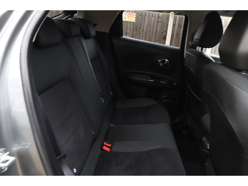 Nissan 1.6 BOSE PERSONAL EDITION SUV 5DR PETROL XTRON AUTO SAT NAV BLUETOOTH DAB STEREO CD PLAYER USB INPUT REAR CAMERA ONLY 20000 MILES SH NO ULEZ CHARGE 72-74 Mitcham Road