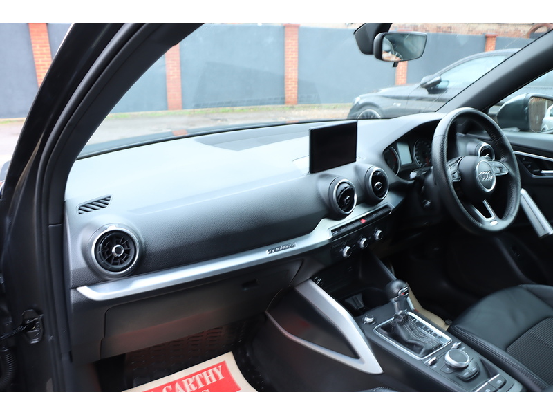 Audi 2.0 TFSI 40 S LINE SUV 5DR PETROL S TRONIC QUATTRO AUTO SAT NAV BLUETOOTH DAB STEREO APPLE CARPLAY PARKING AIDS 1 OWNER FROM NEW ONLY 61000 MILES FSH 72-74 Mitcham Road