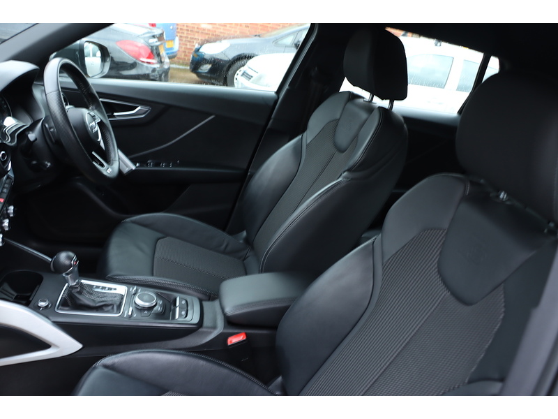 Audi 2.0 TFSI 40 S LINE SUV 5DR PETROL S TRONIC QUATTRO AUTO SAT NAV BLUETOOTH DAB STEREO APPLE CARPLAY PARKING AIDS 1 OWNER FROM NEW ONLY 61000 MILES FSH 72-74 Mitcham Road