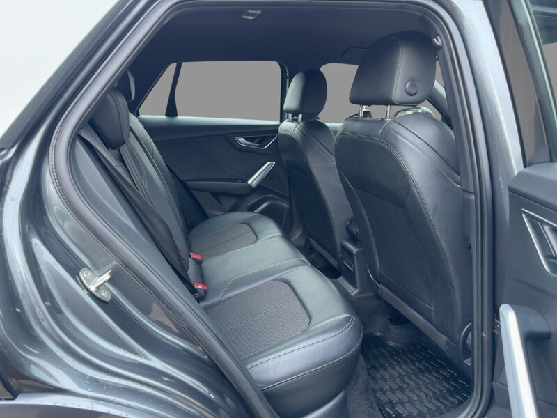 Audi 2.0 TFSI 40 S LINE SUV 5DR PETROL S TRONIC QUATTRO AUTO SAT NAV BLUETOOTH DAB STEREO APPLE CARPLAY PARKING AIDS 1 OWNER FROM NEW ONLY 61000 MILES FSH 72-74 Mitcham Road