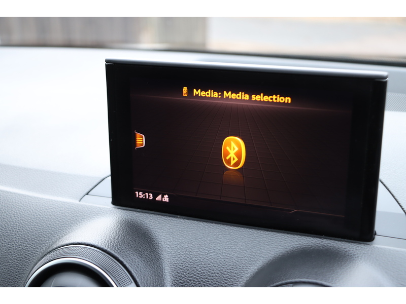 Audi 2.0 TFSI 40 S LINE SUV 5DR PETROL S TRONIC QUATTRO AUTO SAT NAV BLUETOOTH DAB STEREO APPLE CARPLAY PARKING AIDS 1 OWNER FROM NEW ONLY 61000 MILES FSH 72-74 Mitcham Road