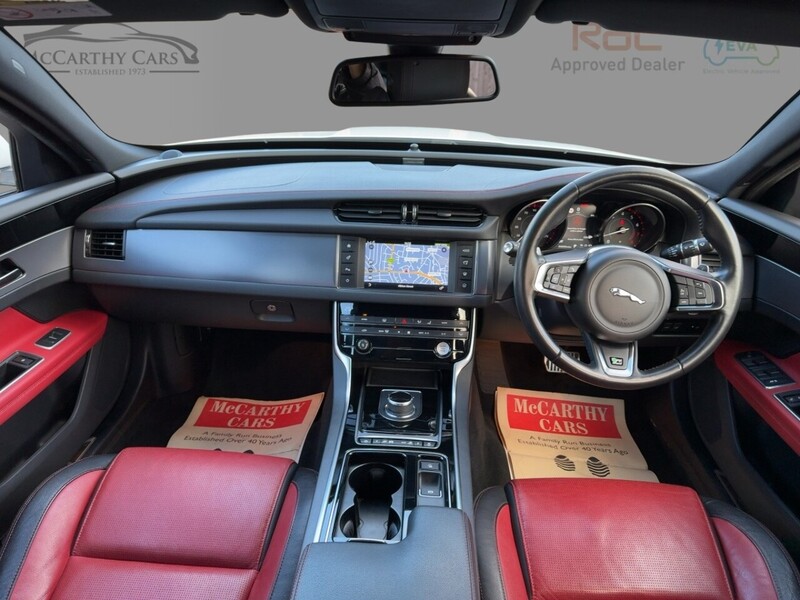 Jaguar 2.0I R-SPORT SALOON 4DR PETROL AUTO HEATED SEATS SATELLITE NAVIGATION BLUETOOTH DAB STEREO USB INPUT PARKING AIDS ONLY 40000 MILES SH NO ULEZ CHARGE 72-74 Mitcham Road