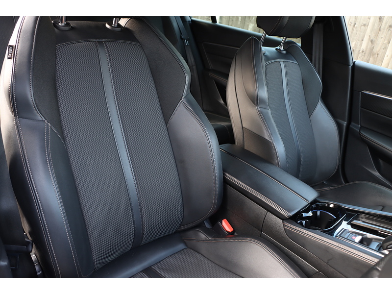 Peugeot 1.6 11.8KWH GT FASTBACK 5DR PETROL PLUG-IN HYBRID E-EAT AUTO SAT NAV BLUETOOTH DAB STEREO APPLE CARPLAY PARKING AIDS JUST 1 OWNER ONLY 64000 MILES FSH 72-74 Mitcham Road