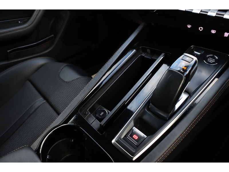 Peugeot 1.6 11.8KWH GT FASTBACK 5DR PETROL PLUG-IN HYBRID E-EAT AUTO SAT NAV BLUETOOTH DAB STEREO APPLE CARPLAY PARKING AIDS JUST 1 OWNER ONLY 64000 MILES FSH 72-74 Mitcham Road