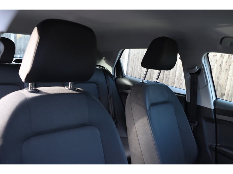 Audi 1.0 TFSI 25 TECHNIK SPORTBACK 5DR PETROL MANUAL SATNAV BLUETOOTH DAB RADIO APPLE CARPLAY PARKING AIDS JUST 1 OWNER ONLY 35000 MILES FSH NO ULEZ CHARGE 72-74 Mitcham Road