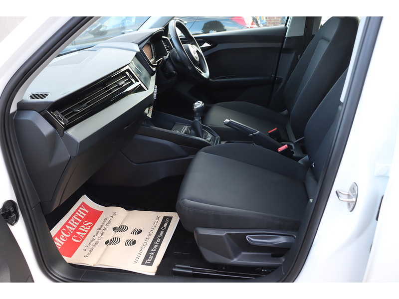 Audi 1.0 TFSI 25 TECHNIK SPORTBACK 5DR PETROL MANUAL SATNAV BLUETOOTH DAB RADIO APPLE CARPLAY PARKING AIDS JUST 1 OWNER ONLY 35000 MILES FSH NO ULEZ CHARGE 72-74 Mitcham Road