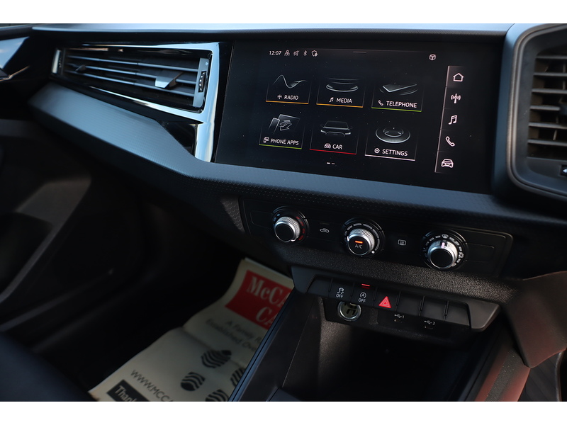 Audi 1.0 TFSI 25 TECHNIK SPORTBACK 5DR PETROL MANUAL SATNAV BLUETOOTH DAB RADIO APPLE CARPLAY PARKING AIDS JUST 1 OWNER ONLY 35000 MILES FSH NO ULEZ CHARGE 72-74 Mitcham Road