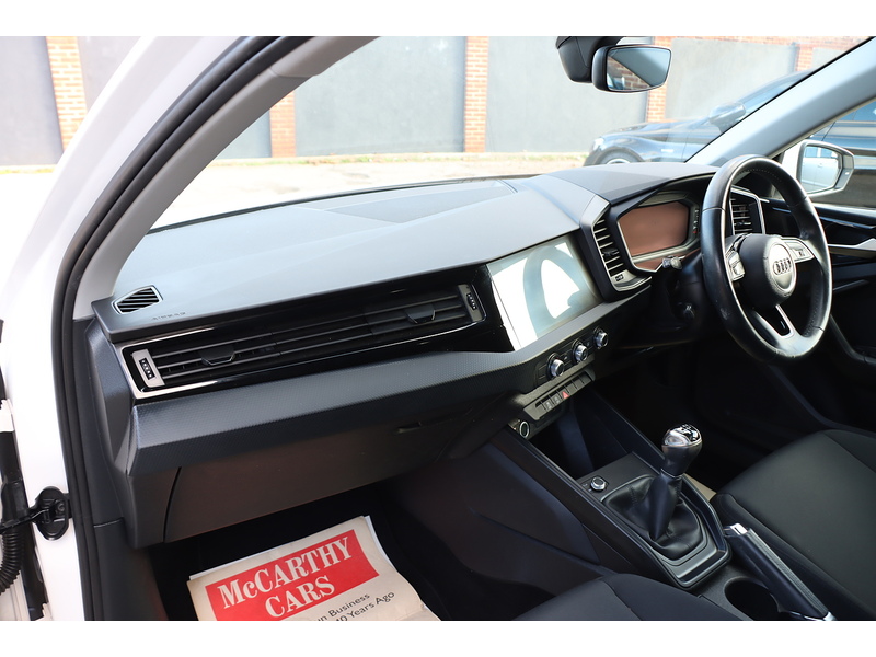 Audi 1.0 TFSI 25 TECHNIK SPORTBACK 5DR PETROL MANUAL SATNAV BLUETOOTH DAB RADIO APPLE CARPLAY PARKING AIDS JUST 1 OWNER ONLY 35000 MILES FSH NO ULEZ CHARGE 72-74 Mitcham Road